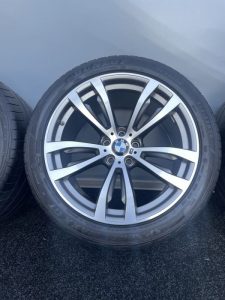 Jante originale BMW X5 F15 X6 F16 M PAKET style 469 R20 bmw7846790 - imagine 4