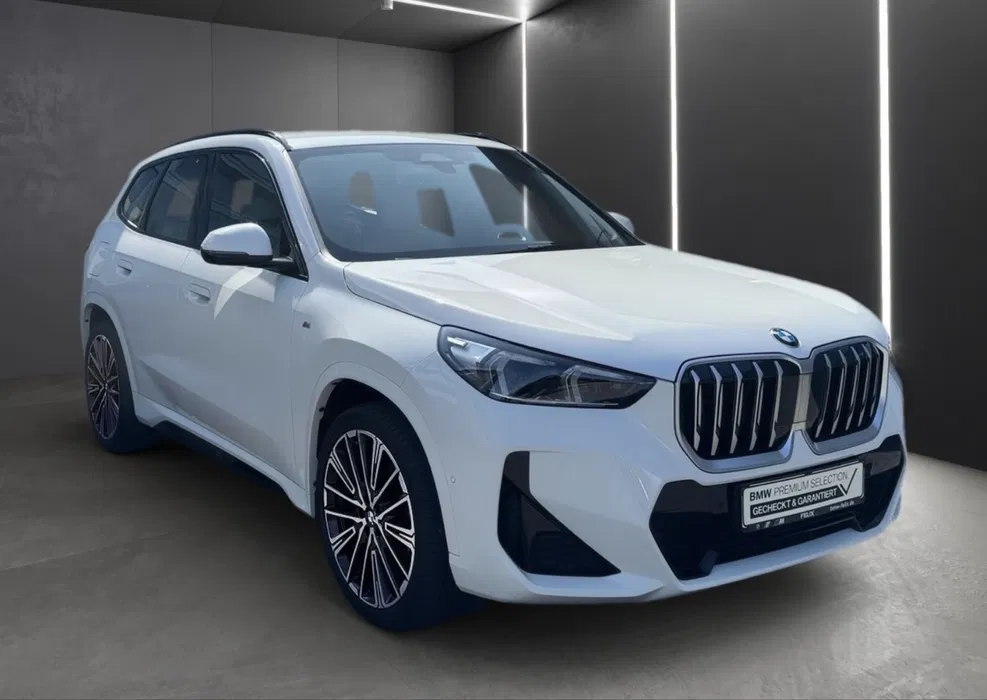 2 Stück] GAFAT Kompatibel Mit Neu BMW X1 U11 IX1 / X2 U10 IX2 2023 2024 2025 Mittelkonsole Aufbewahrungsbox Neu X1 2023 Organizer Tray Unten Die Mittelkonsole Tpe Weichgummi X1 U11 Zubeh R
